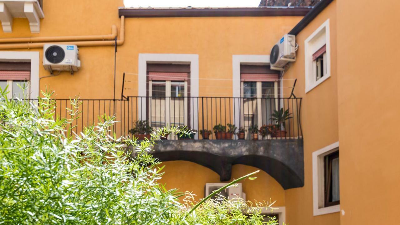 Etnart Gallery House Catania Exterior photo